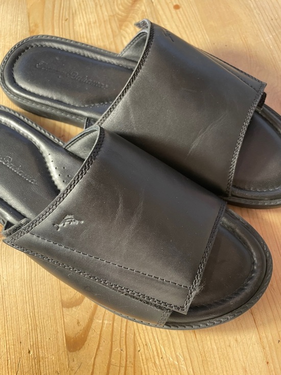 Tommy Bahama Black Leather Comfort Slide Sandals Resort Casual Size 10 main image 4